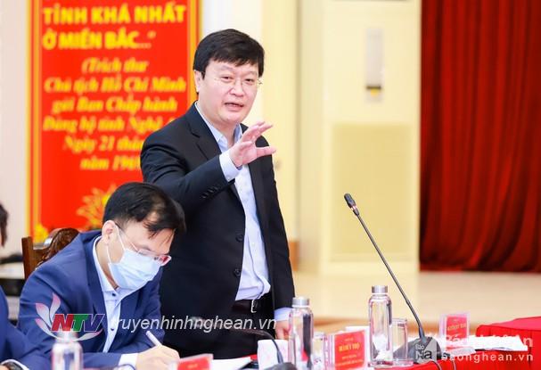Đồng chí Nguyễn Đức Trung - Phó Bí thư Tỉnh ủy, Chủ tịch UBND tỉnh phát biểu tại cuộc làm việc.
