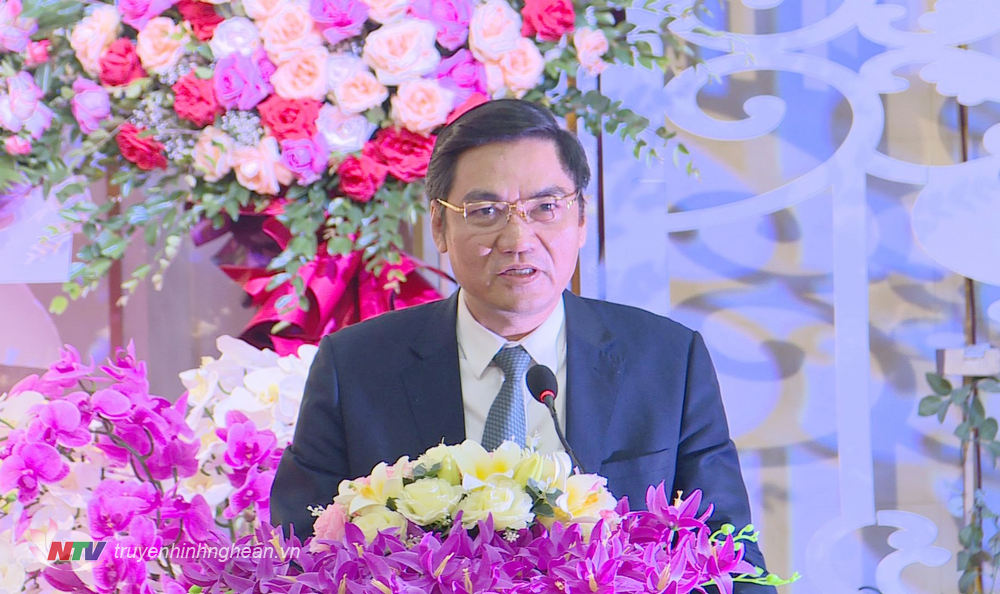 Phó Chủ tịch UBND tỉnh Hoàng Nghĩa Hiếu phát biểu tại Đại hội.