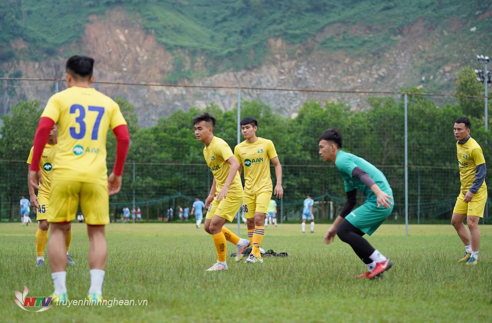 CLB Sông Lam Nghệ An tập huấn tại Đà Nẵng chuẩn bị cho V.League 2022