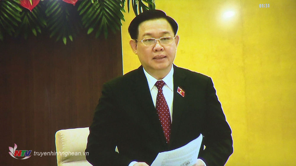 Chủ tịch Quốc hội Vương Đình Huệ phát biểu tại hội nghị. (Ảnh cắt clip)
