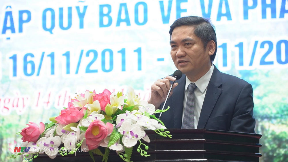 Phó Chủ tịch UBND tỉnh Hoàng Nghĩa Hiếu phát biểu tại toạ đàm.