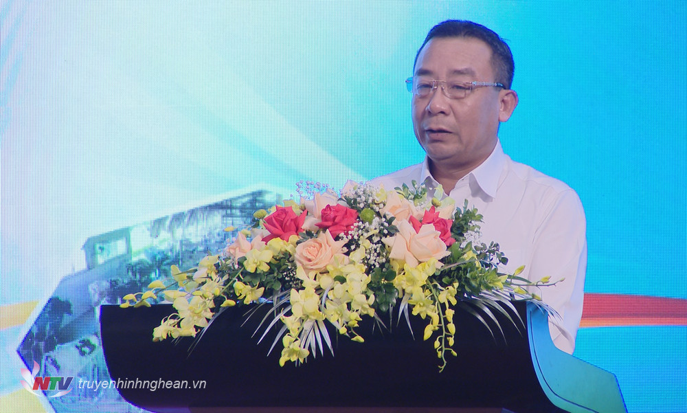 Phó Chủ tịch UBND tỉnh Nguyễn Văn Đệ phát biểu chỉ đạo tại hội nghị.