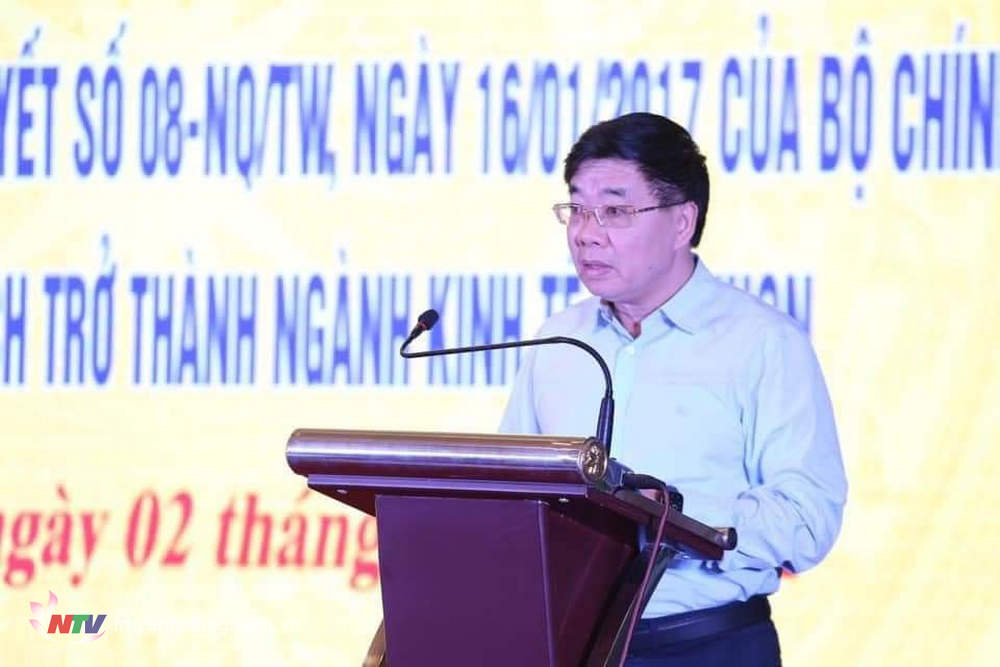 Đồng chí Nguyễn Văn Thông - Phó Bí thư Thường trực Tỉnh uỷ phát biểu kết luận hội nghị.