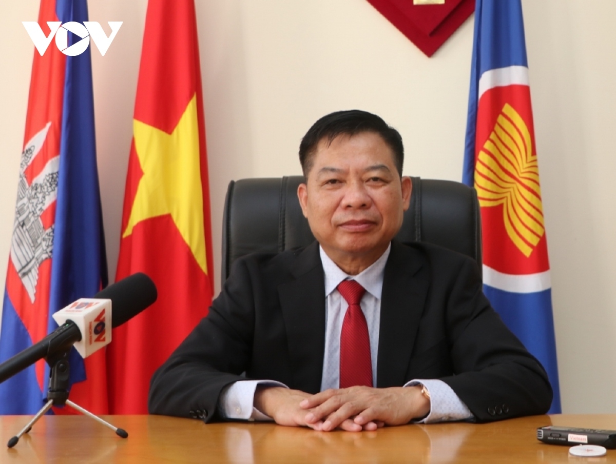 Đại sứ Việt Nam tại Campuchia Nguyễn Huy Tăng.