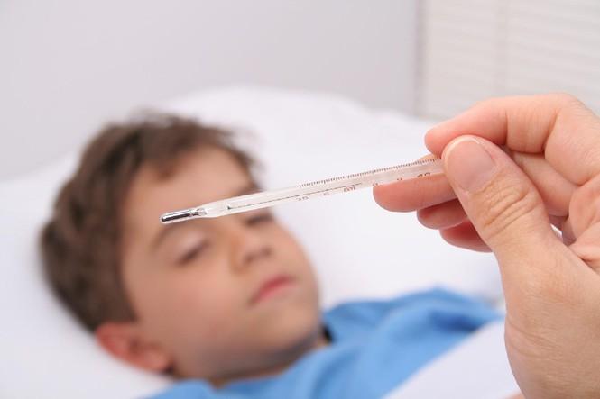 Kể từ khi bị lây nhiễm, các triệu chứng của cúm sẽ bắt đầu biểu hiện và kéo dài khoảng 7 ngày. Virus cúm thường lây lan cho người khác trong 24 giờ đầu tiên sau khi bị nhiễm. Điều này khiến cho việc ngăn ngừa cúm trở nên khó khăn. 