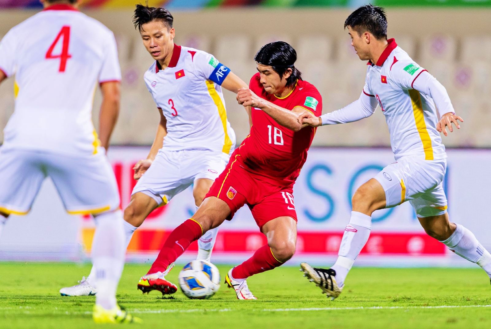 Sự cổ vũ nhiệt tình của khán giả là động lực để tuyển Việt Nam thi đấu tốt hơn