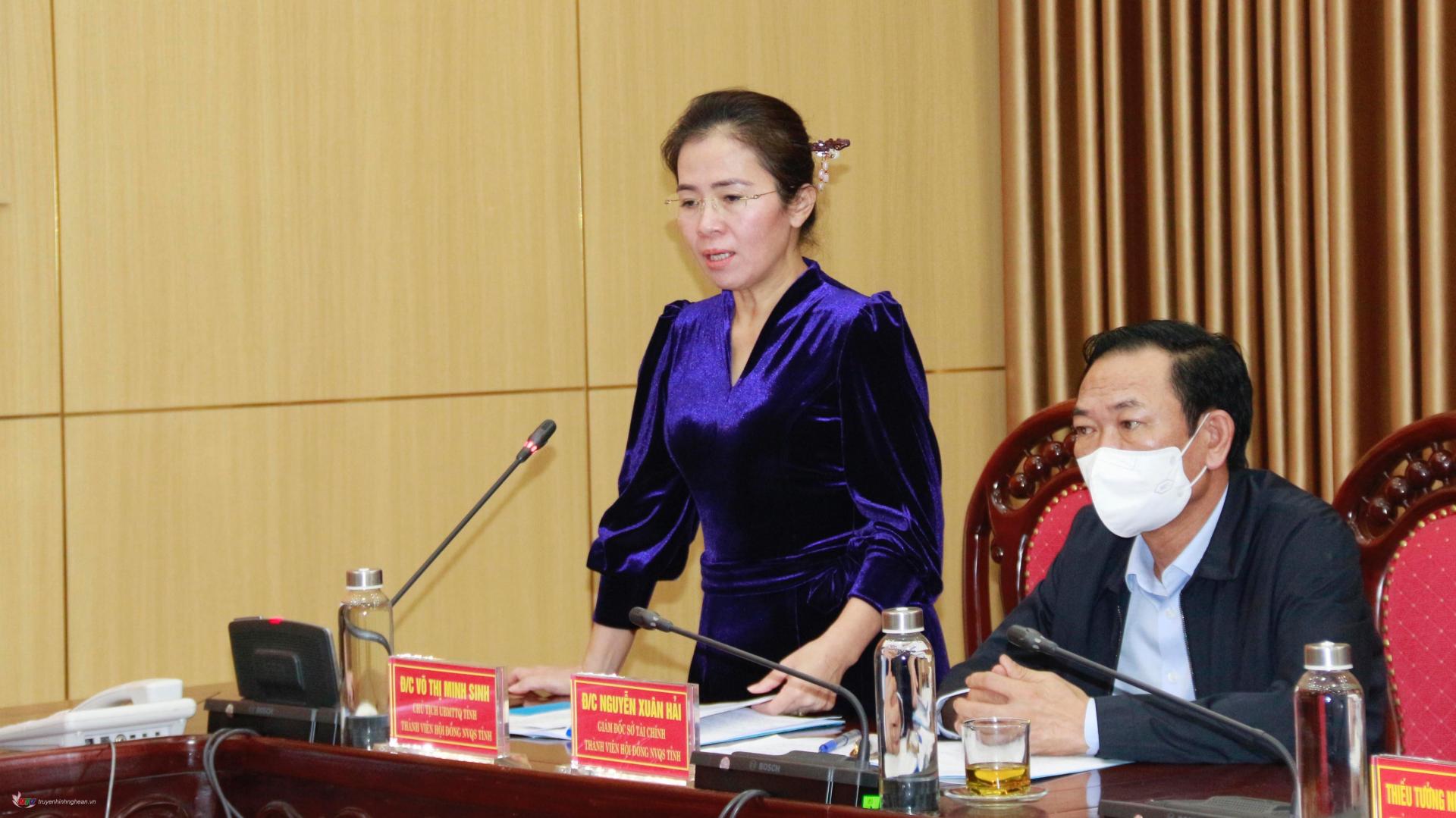 Chủ tịch UBMTTQ tỉnh Võ Thị Minh Sinh phát biểu tại hội nghị.