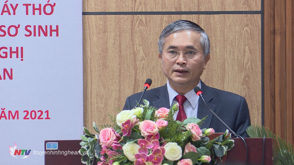 Phó Chủ tịch UBND tỉnh Lê Ngọc Hoa phát biểu cảm ơn.