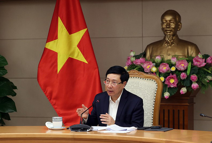 Phó Thủ tướng Thường trực Phạm Bình Minh yêu cầu Bộ Y tế khẩn trương ban hành hướng dẫn y tế đối với người nhập cảnh trên các chuyến bay thương mại quốc tế thường lệ - Ảnh: Hải Minh