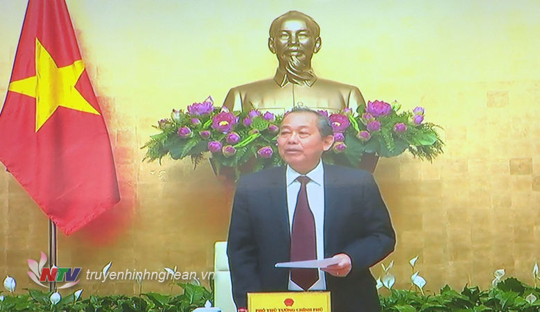 Phó Thủ tướng Thường trực Chính phủ Trương Hòa Bình phát biểu tại hội nghị.