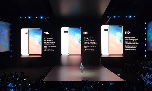 Samsung ra điện thoại gập và bốn phiên bản Galaxy S10