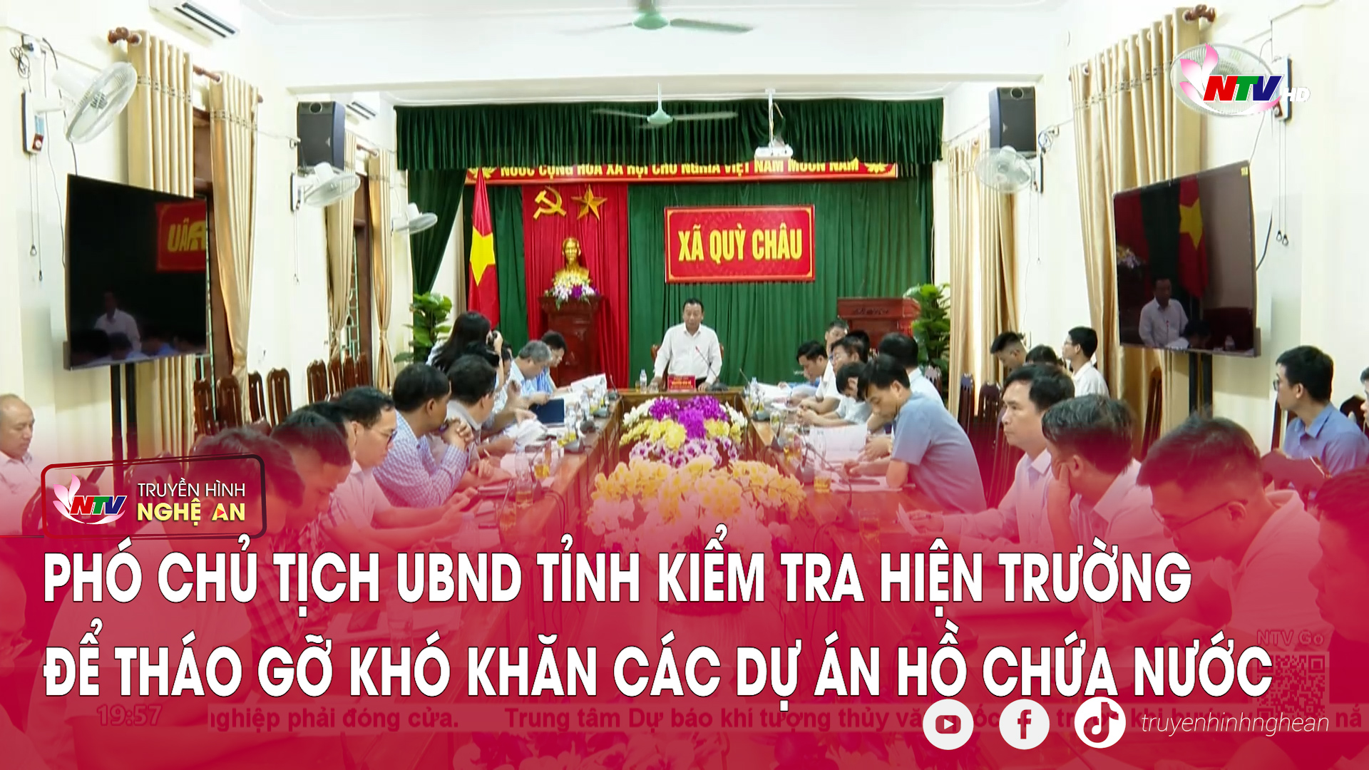 Phó Chủ tịch UBND tỉnh kiểm tra hiện trường để tháo gỡ khó khăn các dự án hồ chứa nước