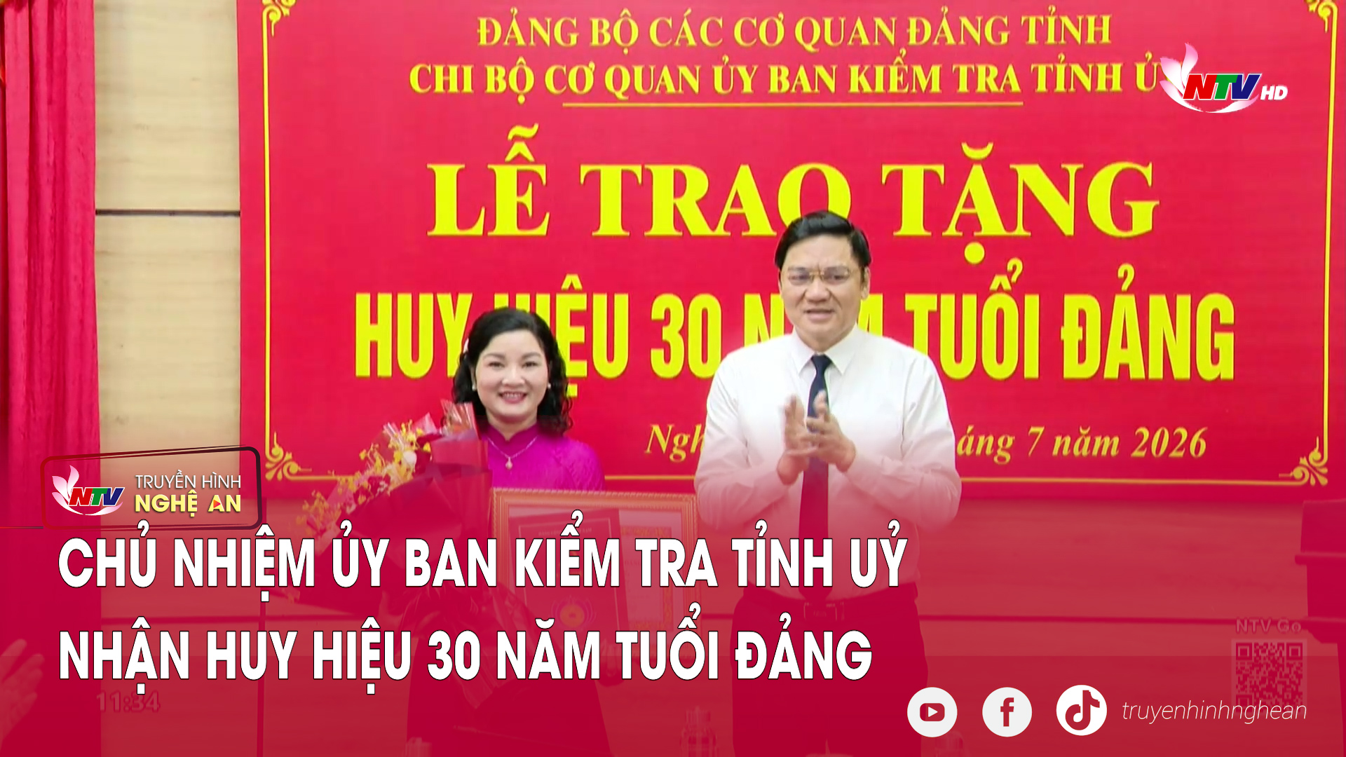 Chủ nhiệm Ủy ban Kiểm tra Tỉnh uỷ nhận Huy hiệu 30 năm tuổi Đảng