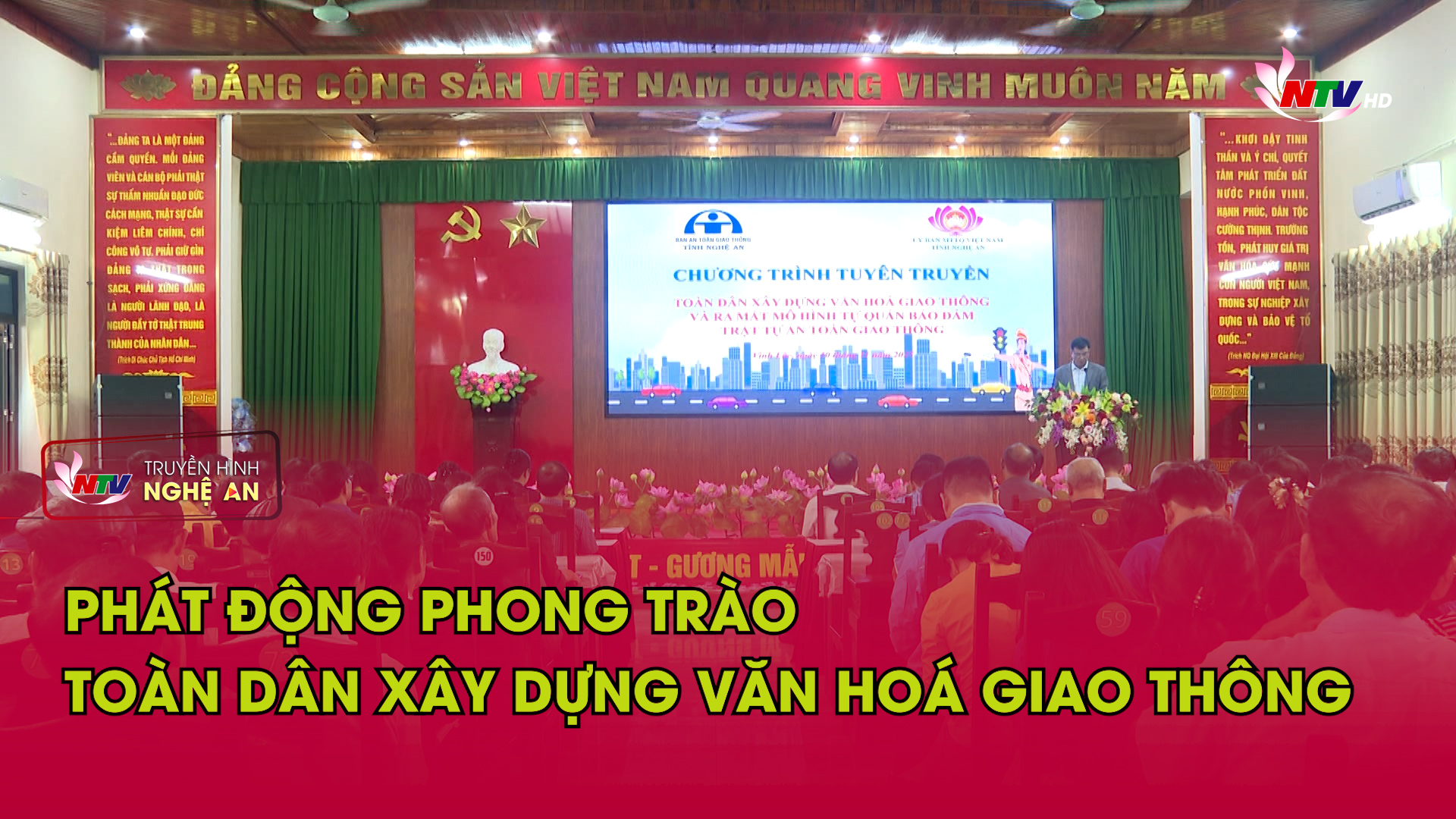 Phát động phong trào toàn dân xây dựng văn hoá giao thông.