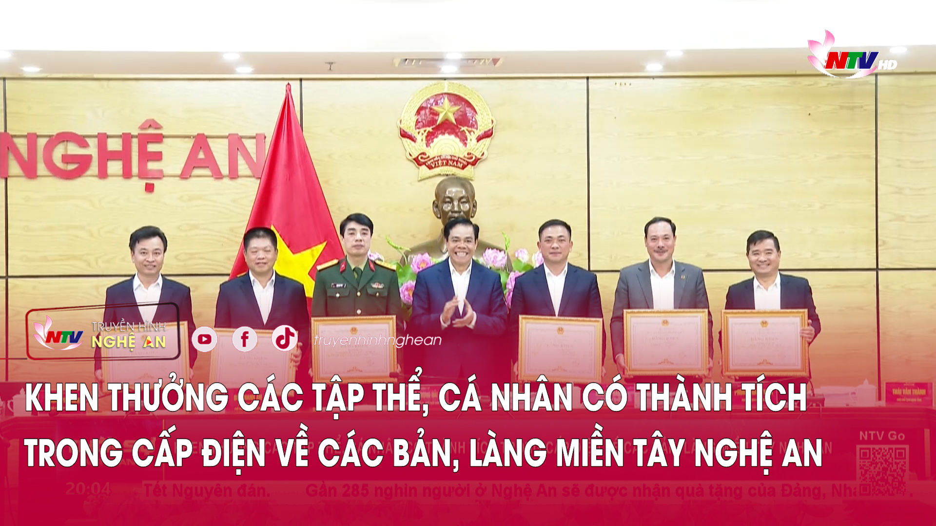 Khen thưởng các tập thể, cá nhân có thành tích trong cấp điện về các bản, làng miền Tây Nghệ An